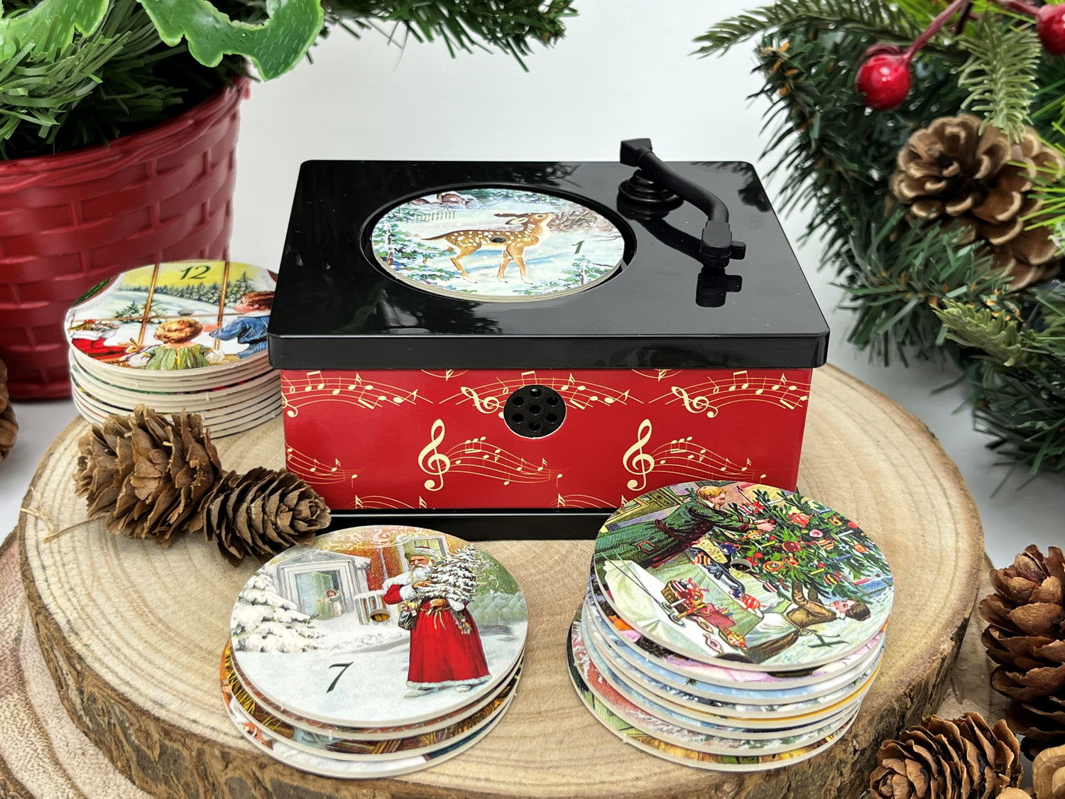 Mini Musical Gramophone Advent Calendar with 24 Christmas songs 